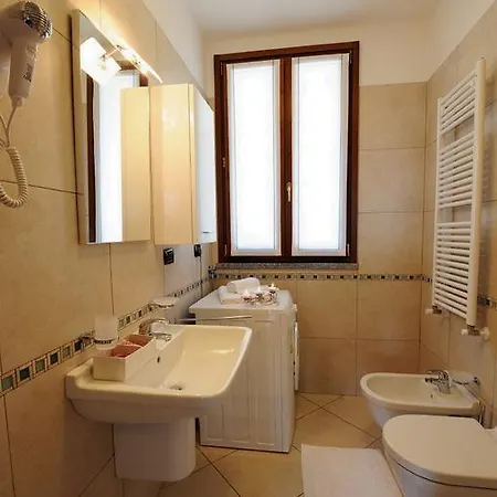 Apartmanhotel Eden *
